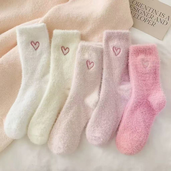 앤유 겨울 하트 앙고라 중목 수면양말 5종 세트