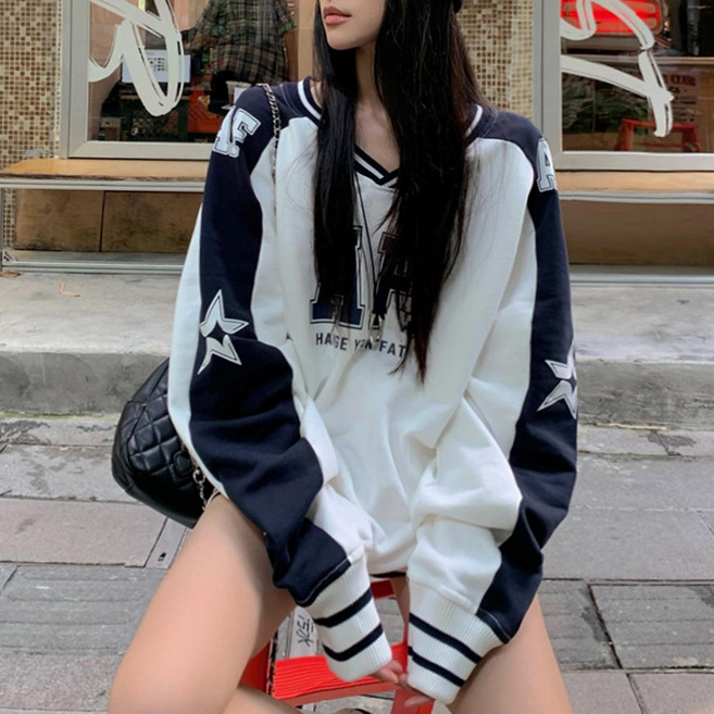 대박난박양 AF 브이넥 오버핏 맨투맨