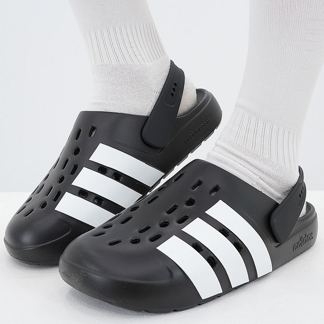 아디다스 남녀공용 클로그 발편한 데일리 슬리퍼 편안한 쿠셔닝 슬라이드 탈부착 스트랩 학생 성인 쿠셔닝 슬리퍼 아쿠아 물놀이 슈즈