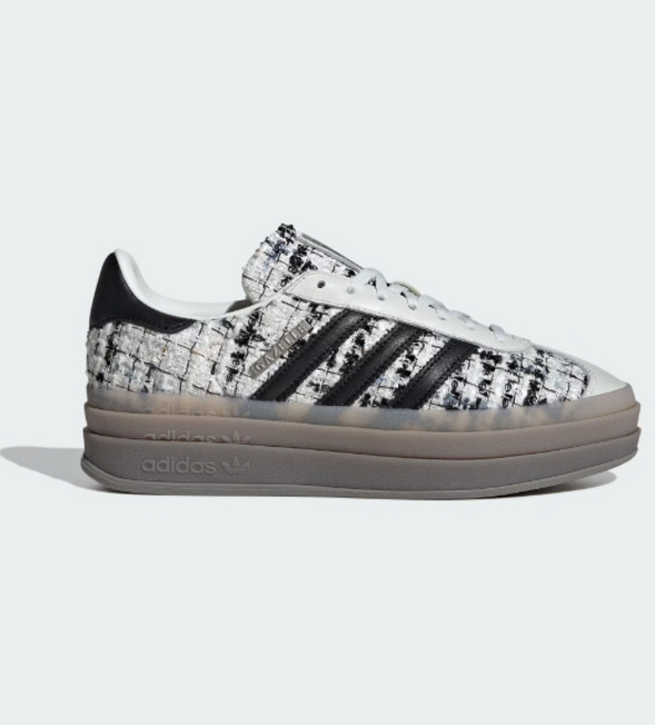 아디다스 우먼스 가젤 볼드 트위드 부티크 스노우 스니커즈 화이트 (증정품 수납백+신발끈 ), B-110(증정품 수납백), 290