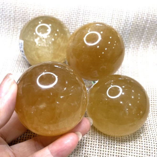 亮晶晶 黃方解石球 圓潤光澤 附贈底座 多種尺寸可選