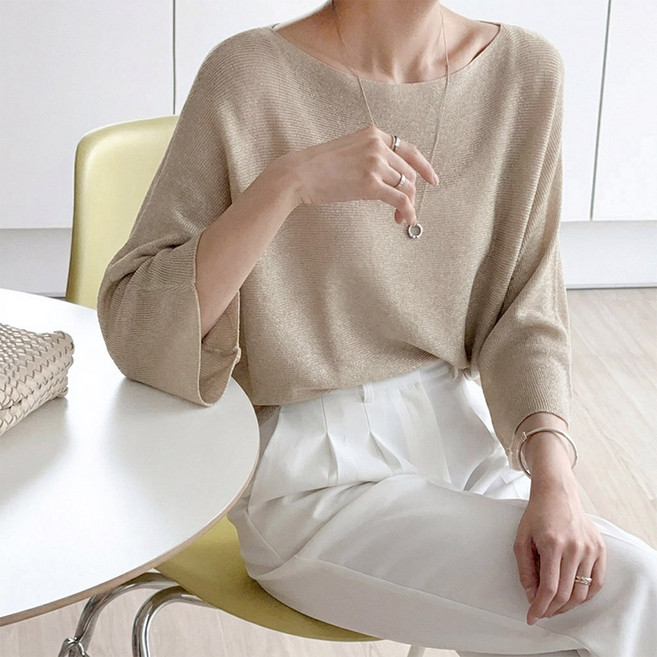 데일리앤 실브 봄 여름 에어리 시스루 보트넥 루즈핏 가오리 니트 커버업 휴양지룩