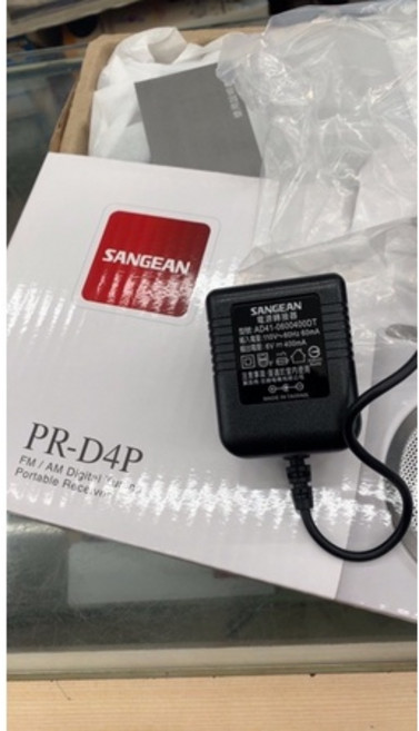 (TOP3C)全新單賣原廠變壓器6V*1顆 適山進專業收音機 PR-D4P/PR-D6/ATS-404/PR-D14, 白色