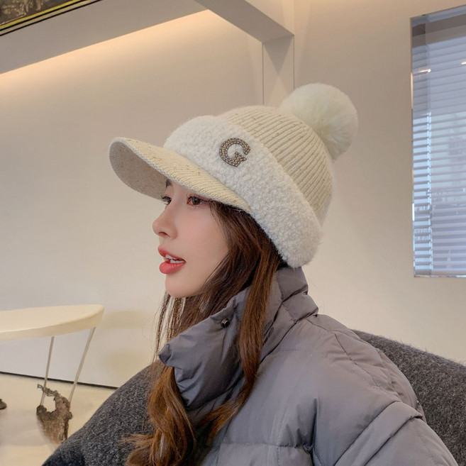 젬마 골프모자 토끼털 방울 폼폼 니트모자 여성 골프 등산 스키, 1개, 크림