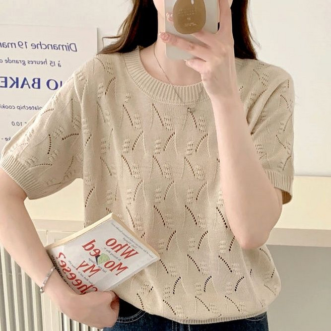여성 빅사이즈 라운드넥 니트 반팔티 봄가을 간절기 스판 이너 슬림핏 고급 펀칭 시크 스웨터 기질 하객룩 아우터 상의