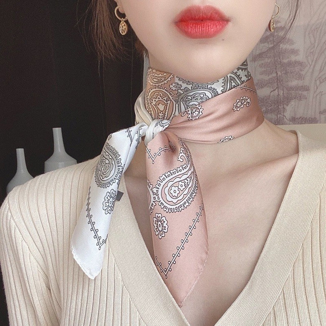 소울린느 이중 배색 페이즐리 문양 쁘띠 실크 스카프 (2colors)