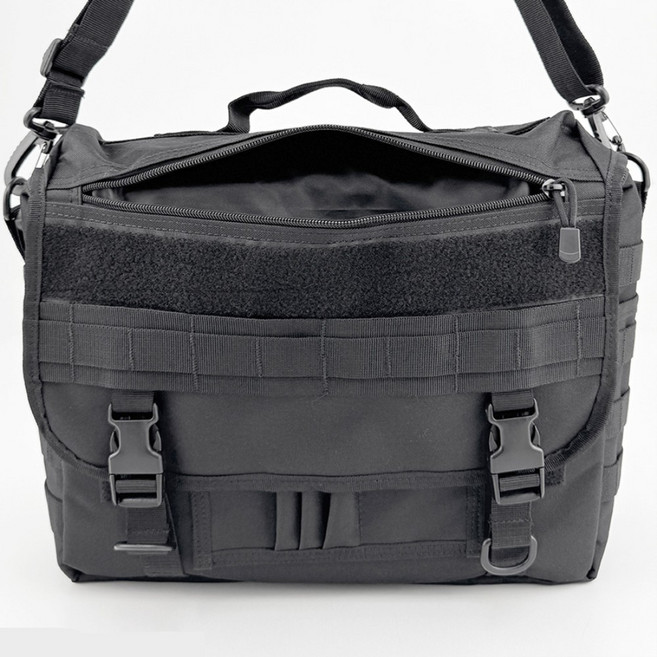 몰리결합 메신저백 남성용 크로스백 노트북가방 수납형 직장인용 데일리백 미니멀 간편한