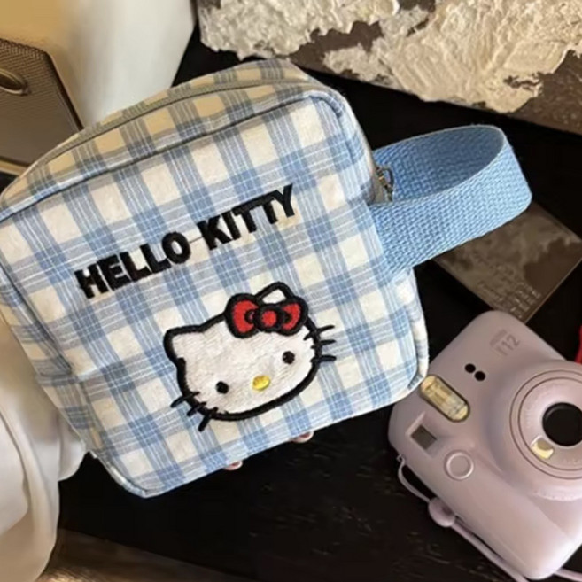 헬로키티 블루 사각 다용도 위생용품 생리대 파우치