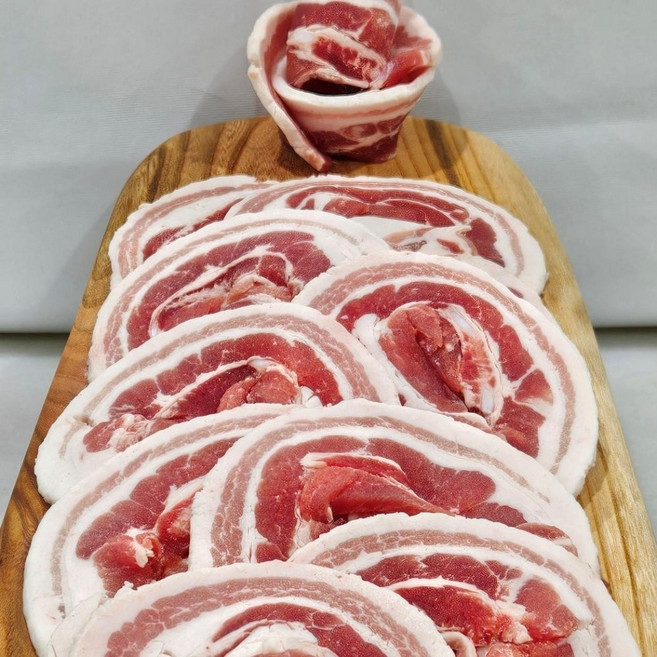 아빠가고른 꽃삼겹살 국내산 냉동 삼겹살 듀록 대패 삼겹살, 2개, 300g