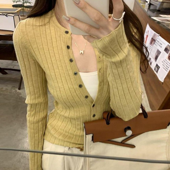 JS 긴팔 반오픈넥 얇은 니트 티셔츠 니트