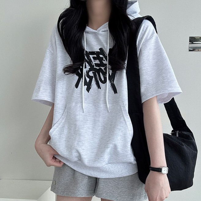 뉴욕페인팅 포인트 5부 팔 라인 오버핏 후드 반팔티셔츠