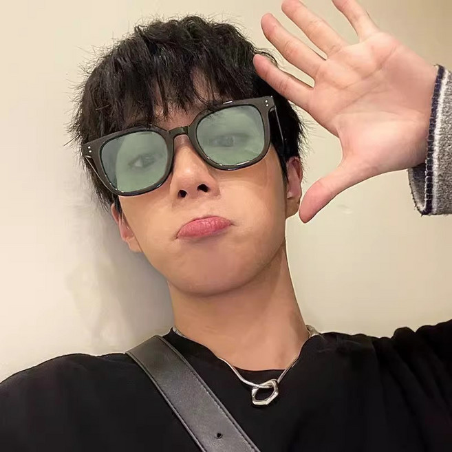 다이나믹피플 남녀공용 비비드 오버사이즈 뿔테 패션안경