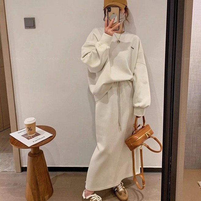 COSYEVNO 트레이닝 스커트 투피스 통근 패션 봄 여성 라운드 맨투맨+롱치마 캐주얼 세트