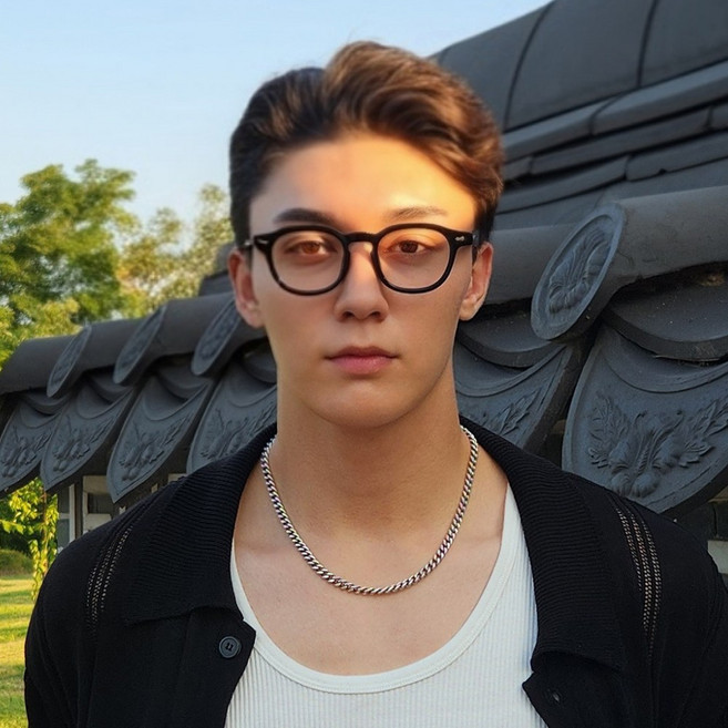 아넬형뿔테 안경 빈티지 패션 사각 검정 뿔테 안경테