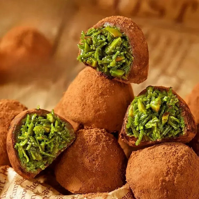 두쫀쿠 두쫀쿠 두바이초콜렛 피스타치오 45g 2박스 JIKTEM WW6011217, 헤이즐넛 트러플 초콜릿 x1박스, 1박스 45g