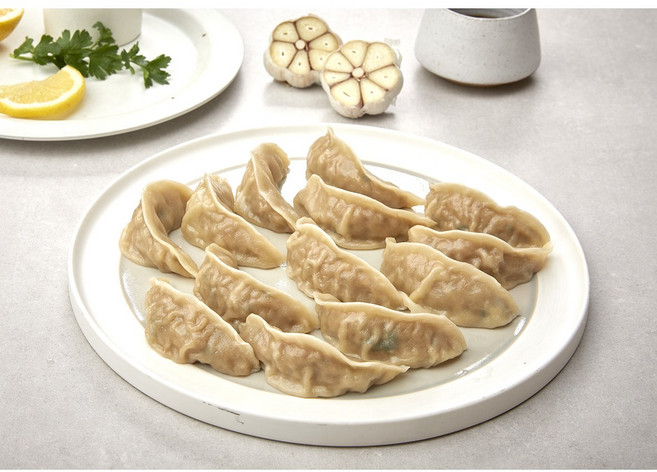 곽선생왕만두 수제 갈비만두 국내산 돼지고기 육즙 가즉 한입만두 진한풍미, 550g, 1개