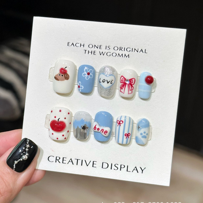櫻桃小狗純手工光療美甲貼片紅蘋果穿戴甲藍紅配顯白可拆卸美甲, 1個, 短芭蕾:M