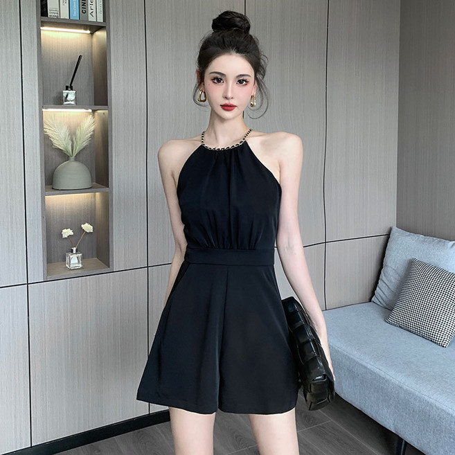 COSYEVNO 여름 여자 홀터넥 점프슈트 트렌디 섹시 민소매 슬림 체인 반바지
