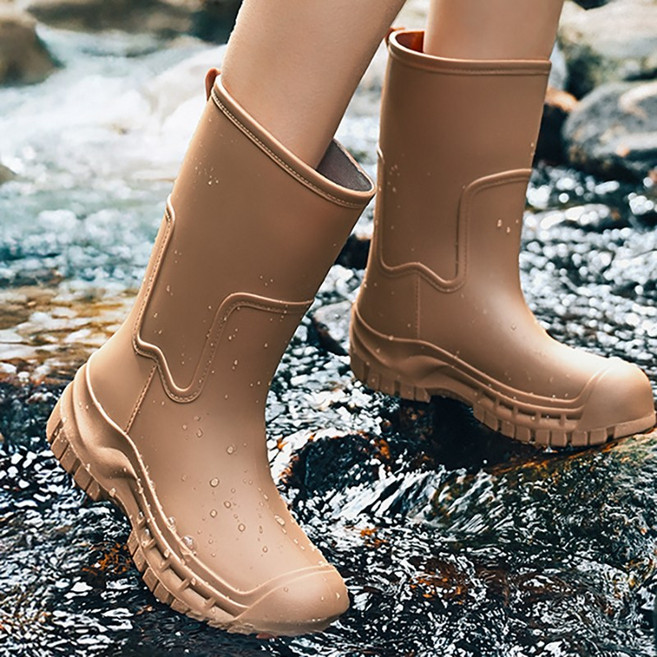 여성 중목 패션 레인부츠 장마철 가벼운 아웃도어 낚시 방수 미끄럼방지 두꺼운 밑창 첼시 장화