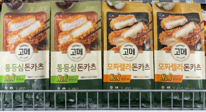 CJ 고메 바삭튀겨낸 통등심돈카츠 450g x 2 + 모짜렐라돈카츠 450g, 4세트