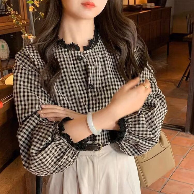 여성 긴팔 셔츠 캐주얼 블라우스 상의 기질 여자 빈티지 체크 레이스 남방 LPC