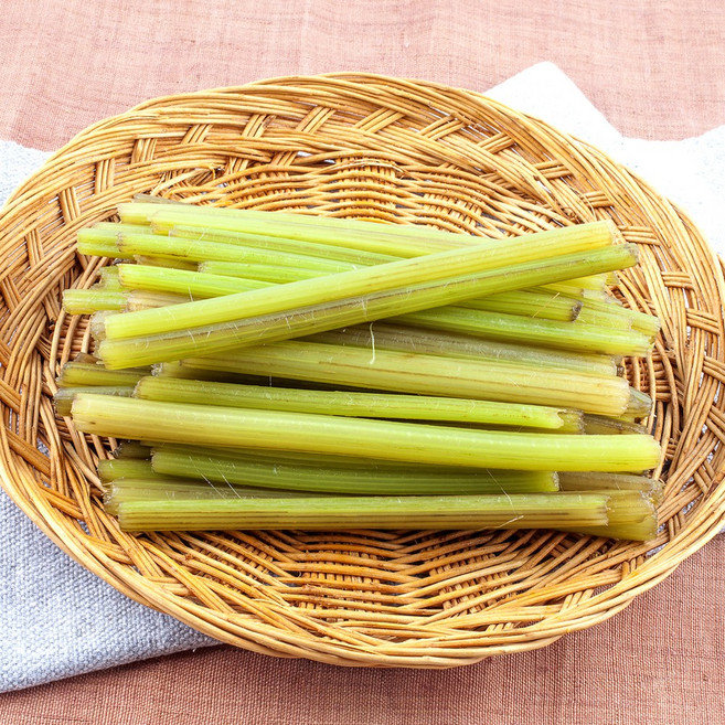 잎제거 머위대 1kg 내외 머웃대 머위줄기 국산 머위, 1개