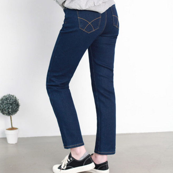 여성 두툼한 기모 일자 청바지 블루 블랙 26~36 빅사이즈 9909