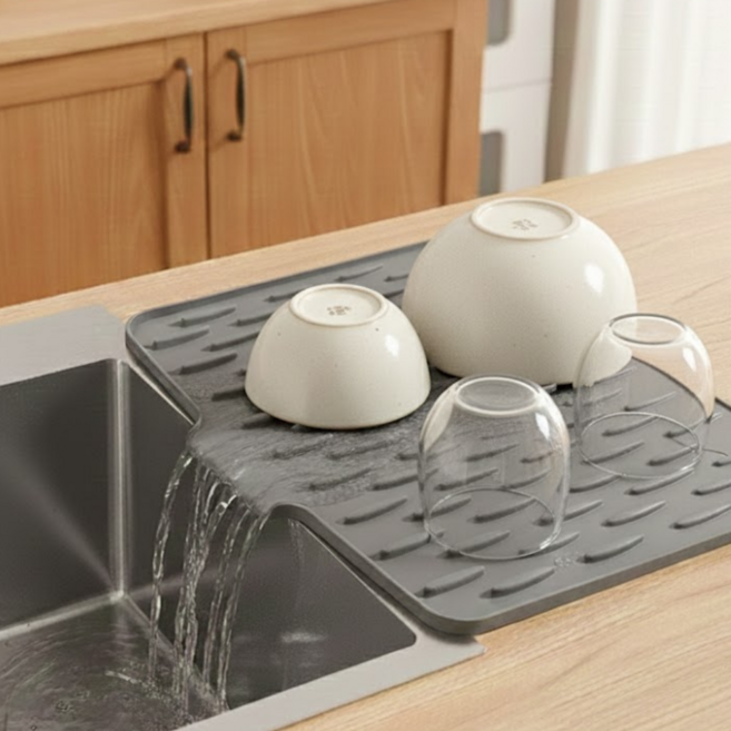 사또산다 경사 물빠짐 실리콘 식기 건조대, 1개, 그레이, 1단