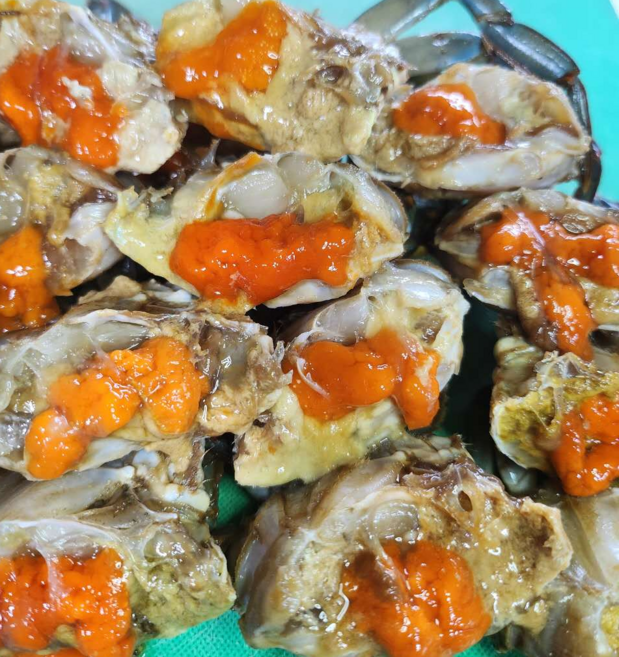 알이 꽉 찬 암꽃게 (총10마리) 대사이즈 간장게장, 2개, 2.5L