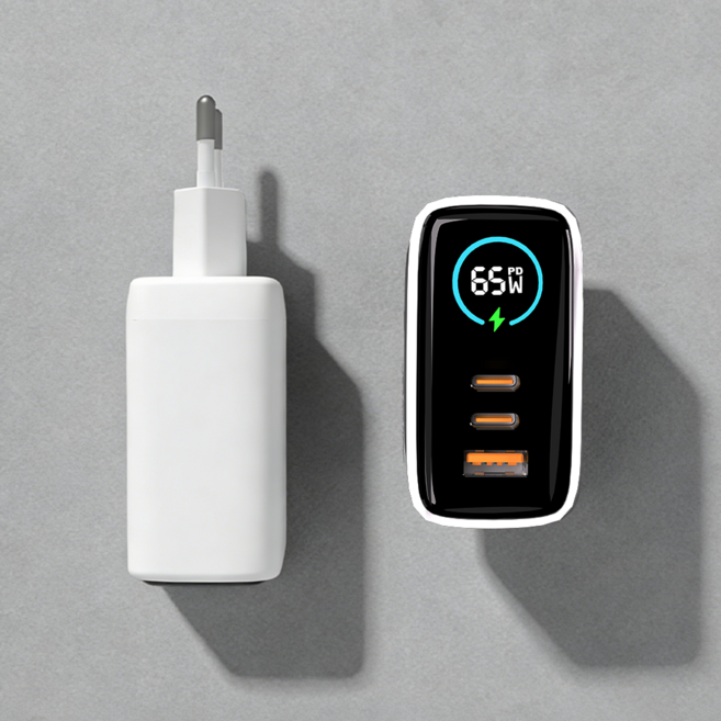 SEVOREN 65W PPS PD GaN 3포트 디스플레이 초고속 충전기, 화이트, 1개