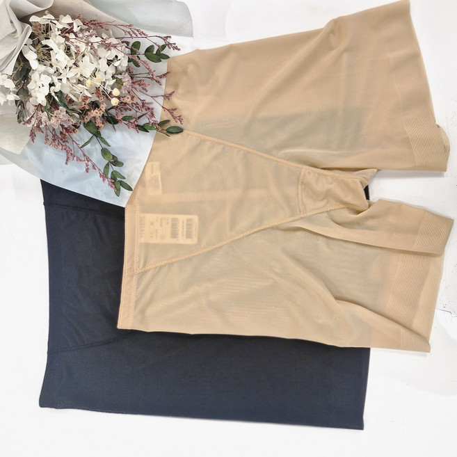 비비안 복부를 이중으로 감싸며 소프트한 보정력으로 햄원단으로 심플한 하이웨이스트 사각 데일리 거들팬티