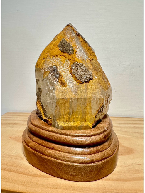 西藏黃金皮冰火晶柱包含底座 獨特設計