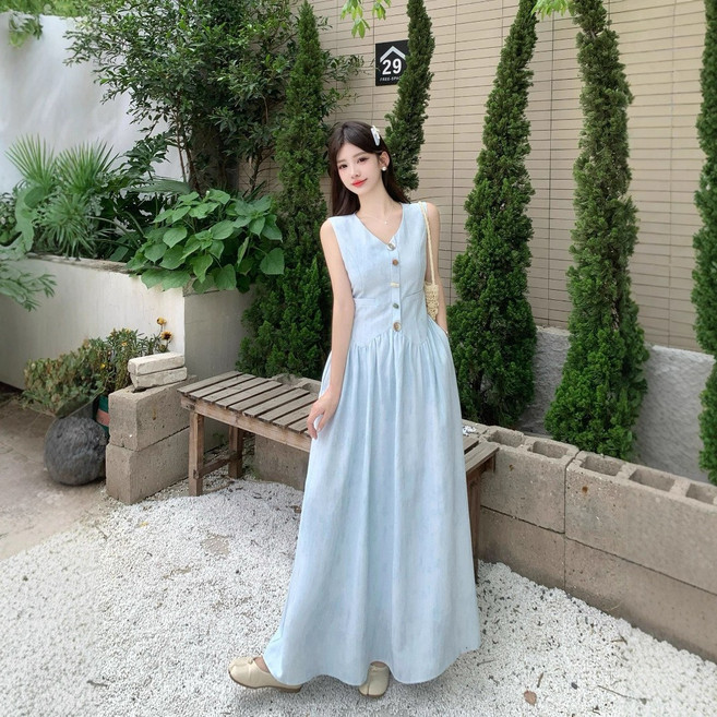 여성 블루 V넥 민소매 나시 원피스 여름 시절감각 허리라인 롱원피스