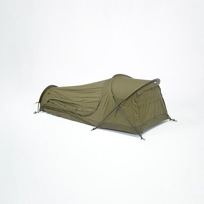 1953 캠퍼스칸 로빙 비비쉘터, 카오블랙