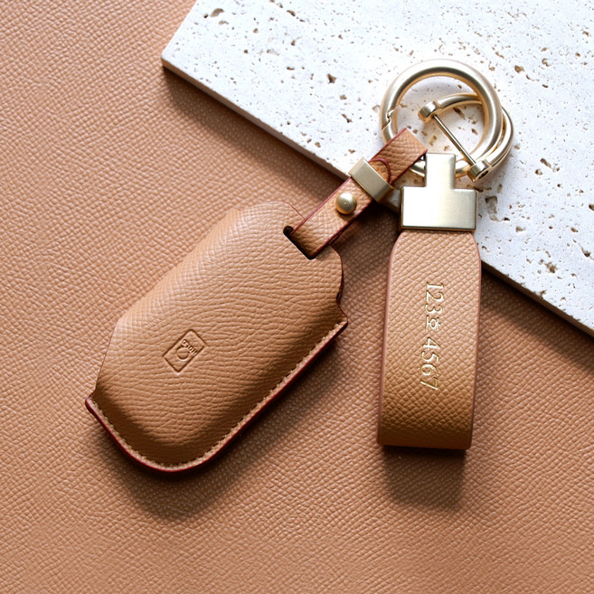 (무료각인)트니르 기아 호환 쏘렌토 MQ4 니로 스포티지 nq5 셀토스 카니발 k8 k7 k5 k3 EV6 모하비 더뉴 레이 차 키케이스 가죽 + 키링 차량용품 키홀더, 기아A타입(5버튼), 샌드브라운