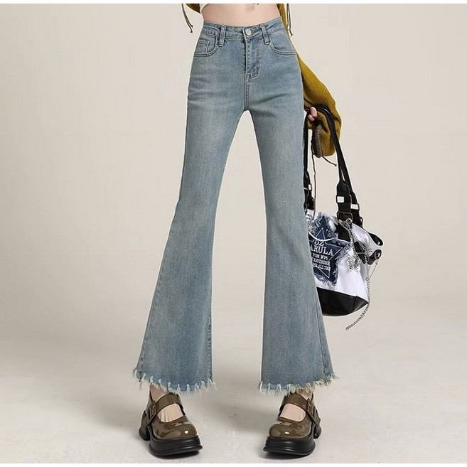 페이준 여성 봄철 청바지 하이웨스트 날씬해 보이는 작은 키의 9부 나팔바지 MR30084