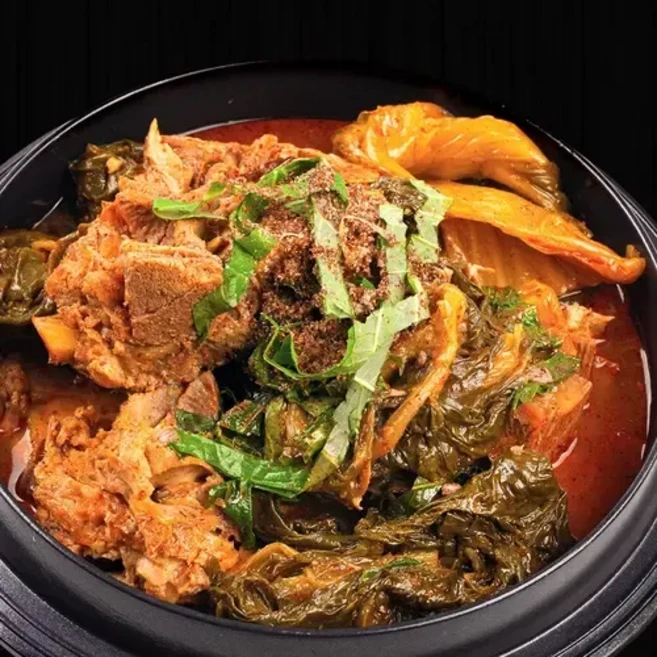 초간단 뼈해장국 국내산 우거지 감자탕, 2개, 1kg