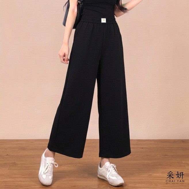 采妍CHAI YAN 蝴蝶布標休閒八分褲 春夏女裝 輕盈透氣