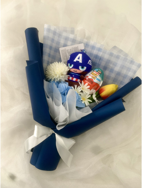 샤이니벌룬 마블 어벤져스 킨더조이 조화 꽃다발 졸업식 입학식, 남색 포장, 캡틴아메리카