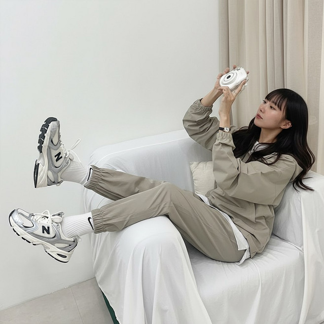 끌로이 남녀공용 아노락 반집업세트 오버핏 남녀공용 트레이닝 상하세트