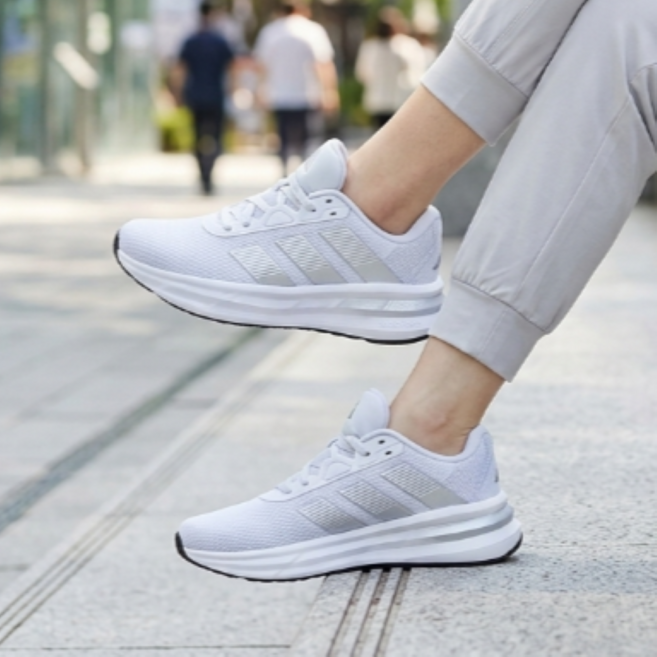 아디다스 여성 갤럭시7 클라우드폼 경량 쿠션 좋은 런닝화 편안한 조깅화 헬스화