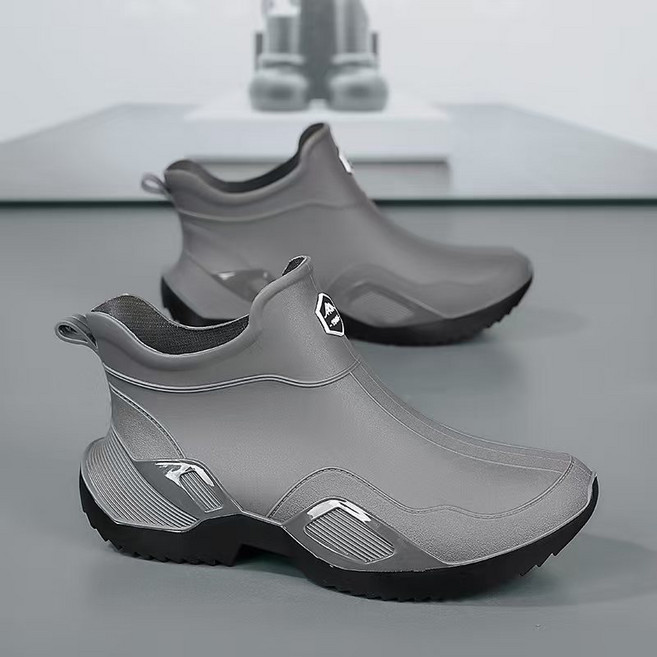 YANGTA 야외 가벼운 논슬립 남자 레인부츠 패션 남자 레인부츠 작업용 낚시화 QZ-19