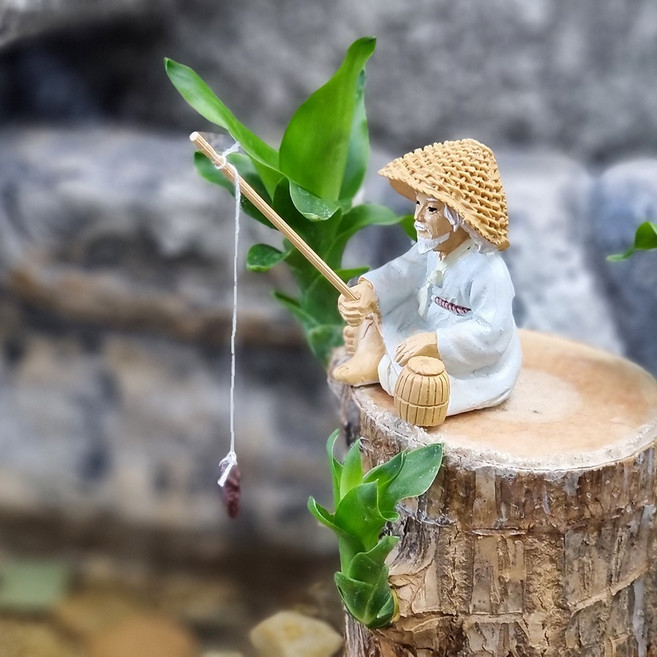 꼬모가든 낚시 할아버지 미니어처 인형 수반 수조 미니연못 장식 소품 수경정원꾸미기, white