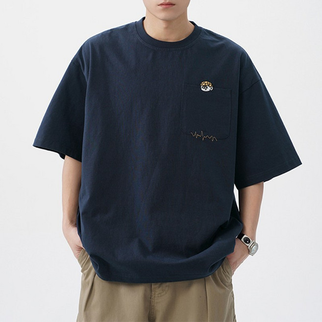 HANYO 남여공용 포켓 자수 디자인 빅사이즈 루즈핏 캐주얼 반팔 티셔츠
