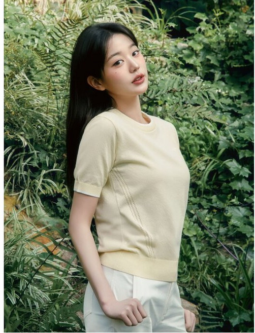 아이더 ICE ON (아이스 온) 여성 반팔 라운드 스웨터(DWM25266)장원영니트(뉴코아강남)