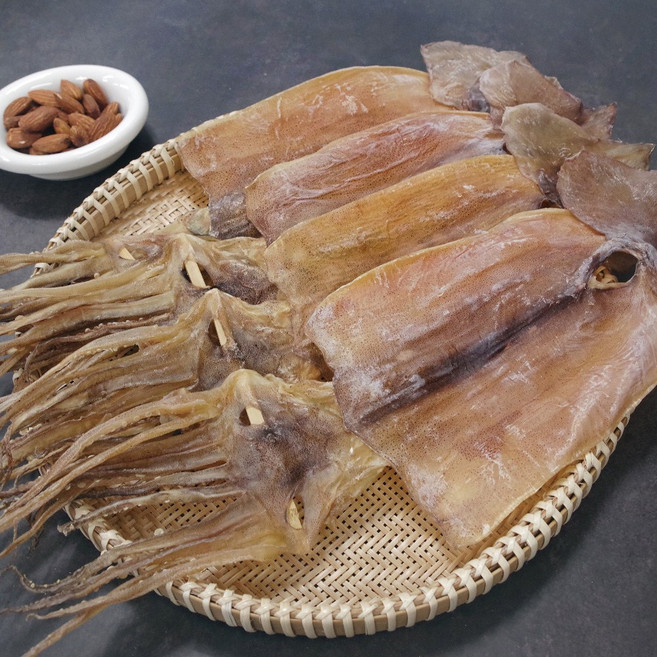 가락시장521 햇살담은 동해안 건조 오징어 마른 말린오징어 건오징어, 1개, 375g 내외 5미