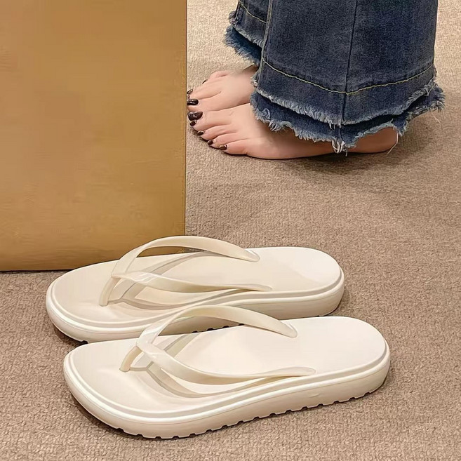 人字拖女新款夏季防滑海邊沙灘好看夾腳拖鞋女外穿踩屎感百搭