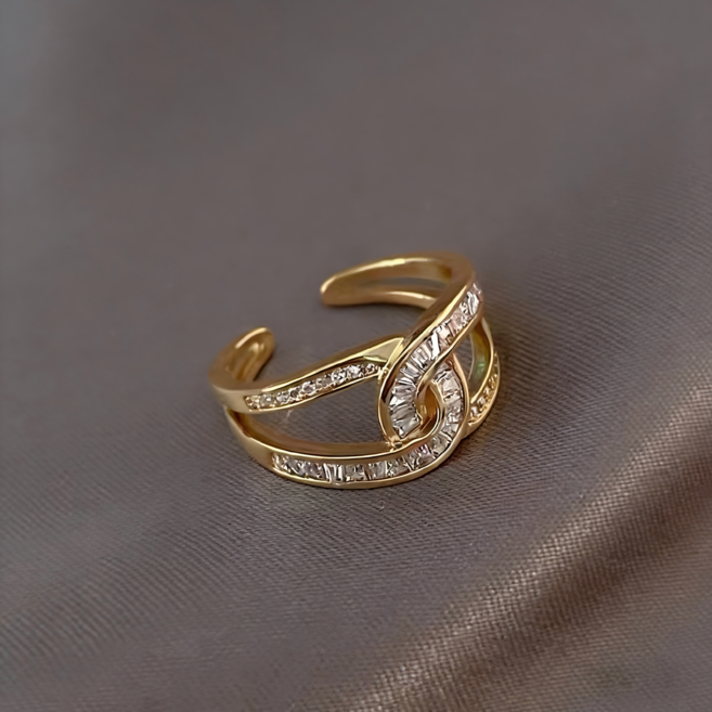 Lunire 18K 여성 반지 고급스러운 품격의 여성 선물 추천 다층 후막 금도금 쉽게 변색되지 않음