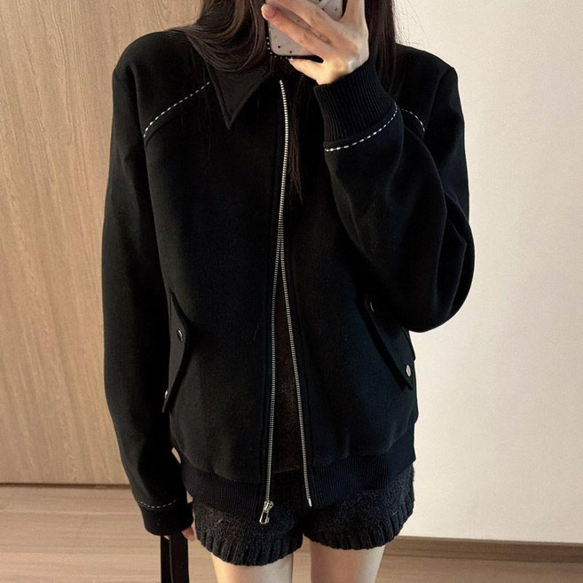 美式復古黑色棒球外套女學生春季撞色翻領休閒百搭寬鬆夾克