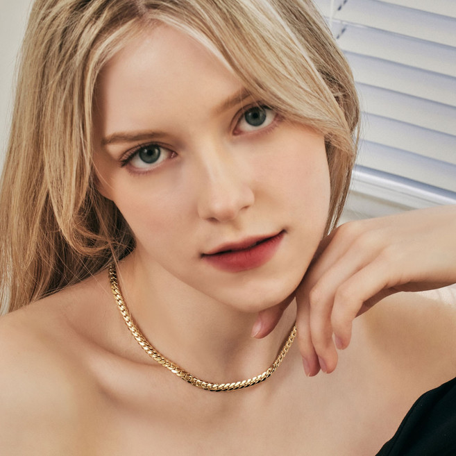 펠리체골드 14K 18K 모던 커브 목걸이 5mm(+쇼핑백증정) 부모님선물 스네이크 체인 할로우 볼드 레이어드 기념일 선물